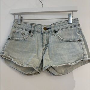 Uniqlo Women's Light Blue Denim Shorts